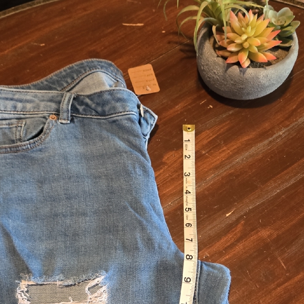 New York & Co. SOHO Distressed Light Blue Women's Skinny Jeans #938 - Picture 9 of 13